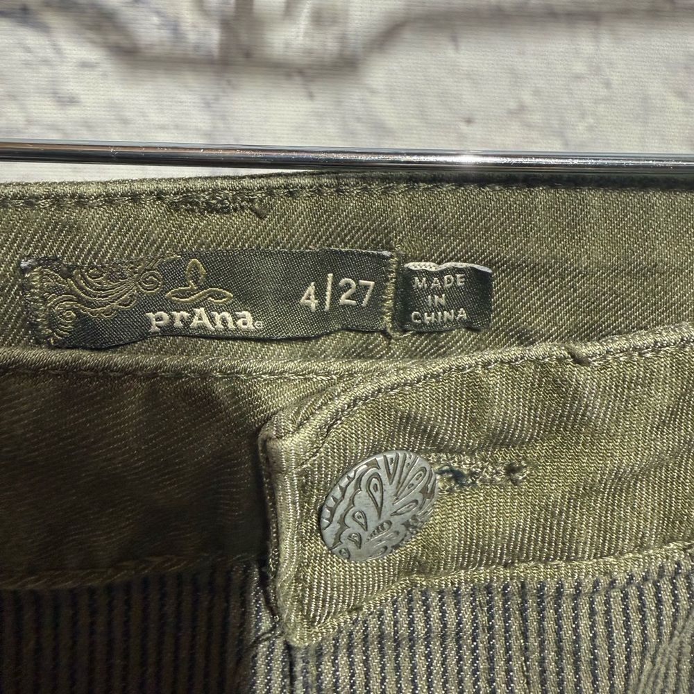 Prana Jett Capri Pants, Green, Size 4/27 - Picture 5 of 10